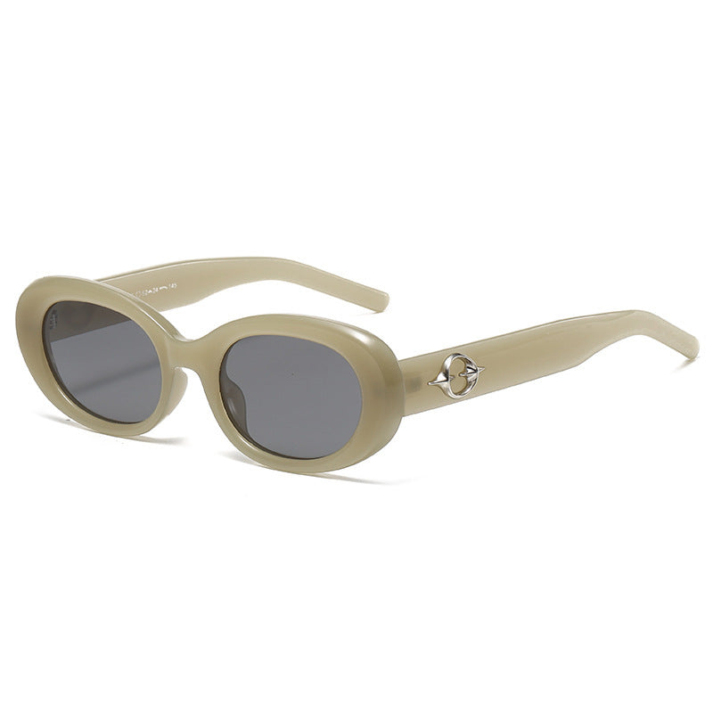 Retro-Inspired Oval Frame Sunglasses Stornfield