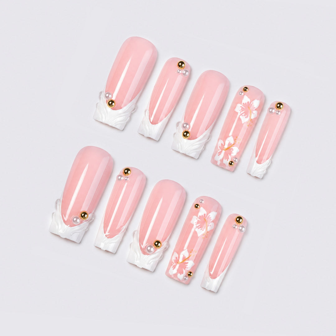 Artificial nail set with artistic flower designs Stornfield