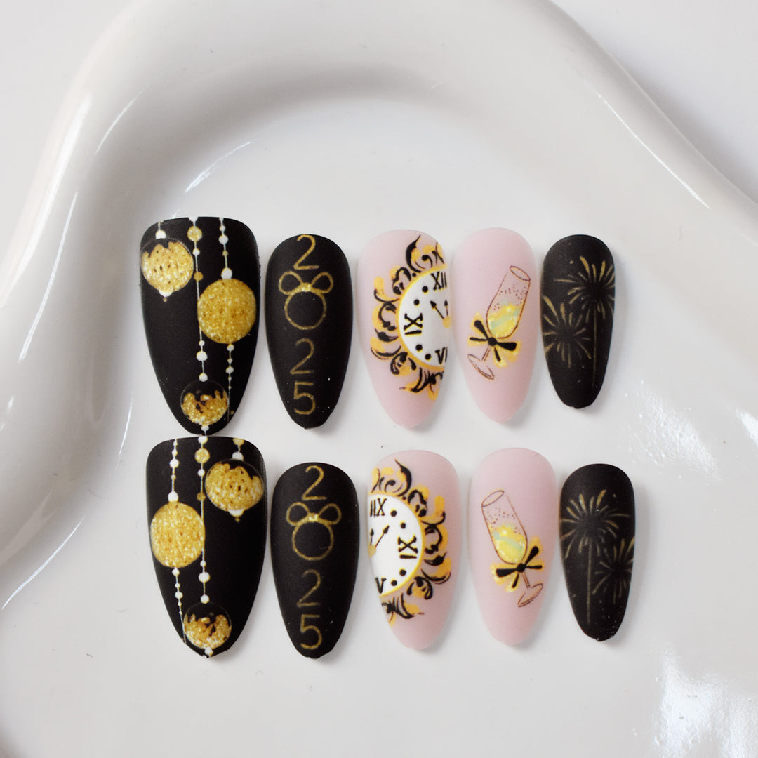 Festive New Year Themed Press-On Nail Art Stornfield