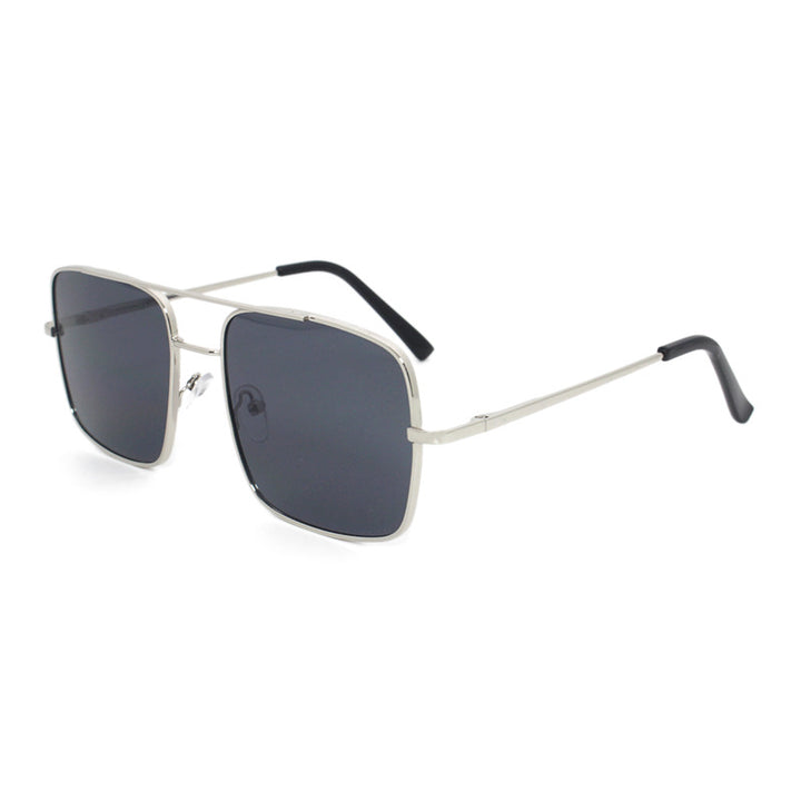 Fashionable Oversized Sunglasses in Elegant Square Design Stornfield