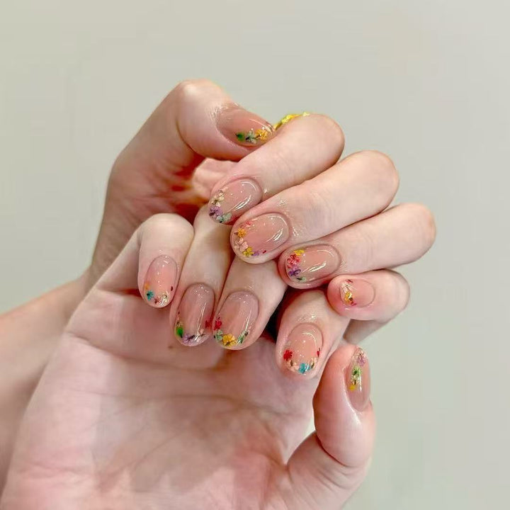 Artistic Cat-Themed Press-On Nail Art Set Stornfield