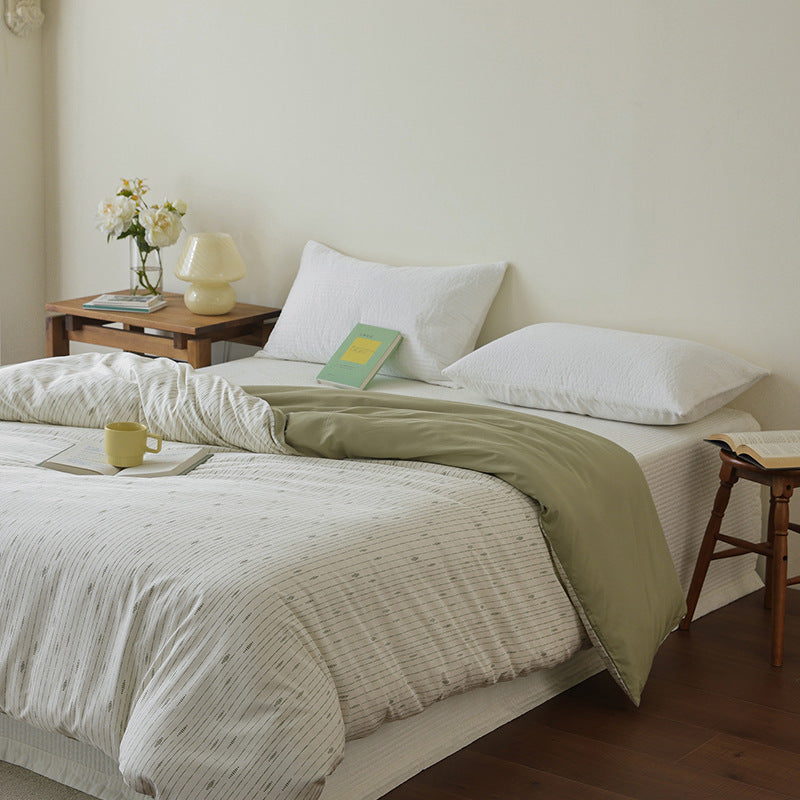 Bedding set made of high-quality cotton satin with duvet cover and pillowcases