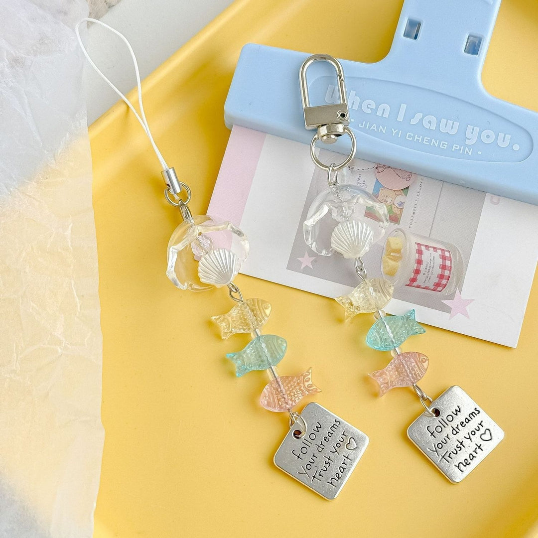 Playful keychain with maritime design Stornfield