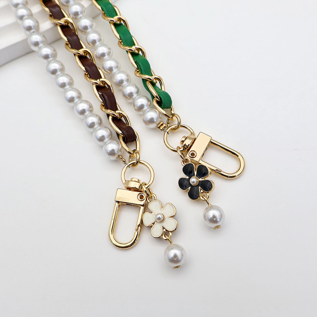 Stylish Pearl-Embellished Eyewear Chain Stornfield