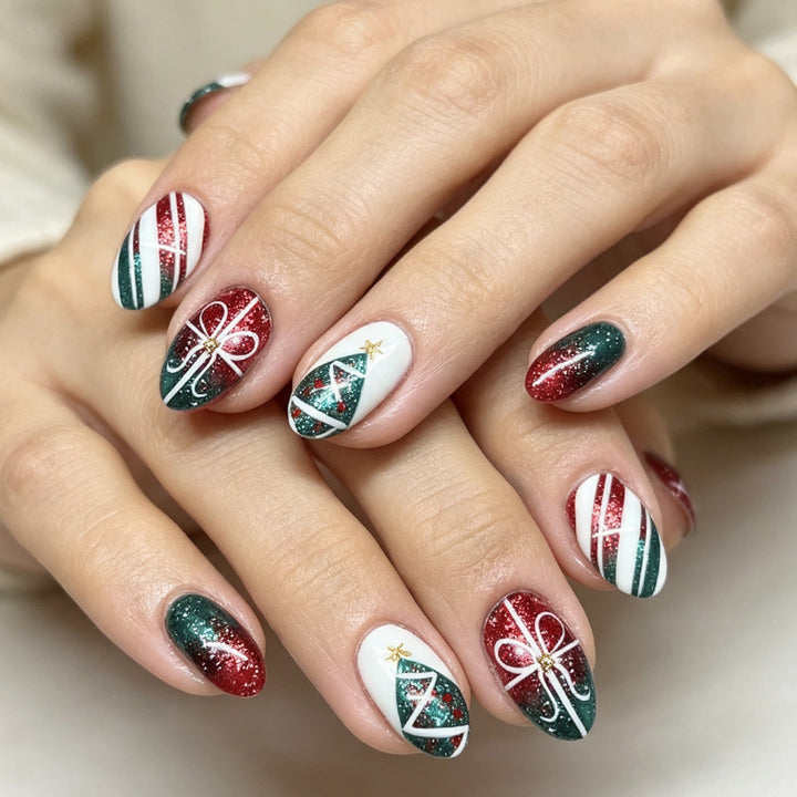 Festive Christmas-Themed Press-On Nail Art Stornfield