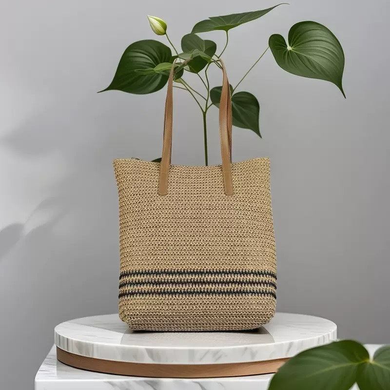 Spacious beach bag with durable synthetic leather handle Stornfield