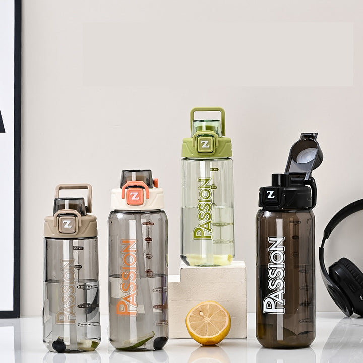 Ladies drinking bottle with integrated measuring system and flip-top closure Stornfield