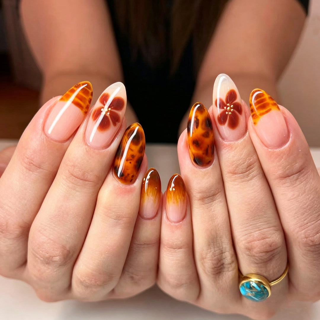 Artistic Floral-Patterned Press-On Nail Set Stornfield