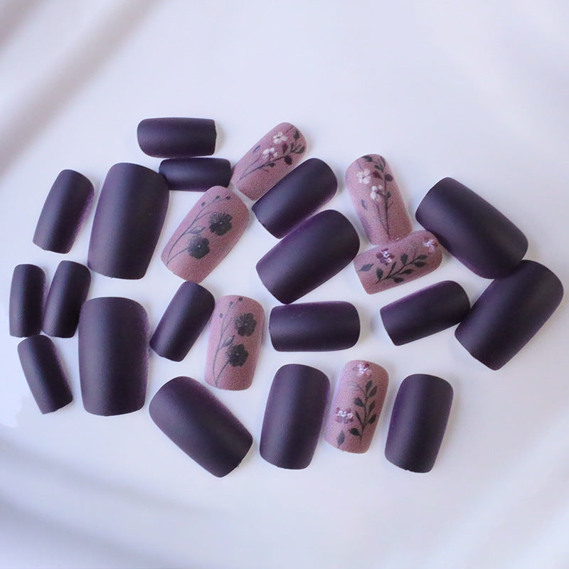 Elegant Floral Matte Nail Art Stornfield