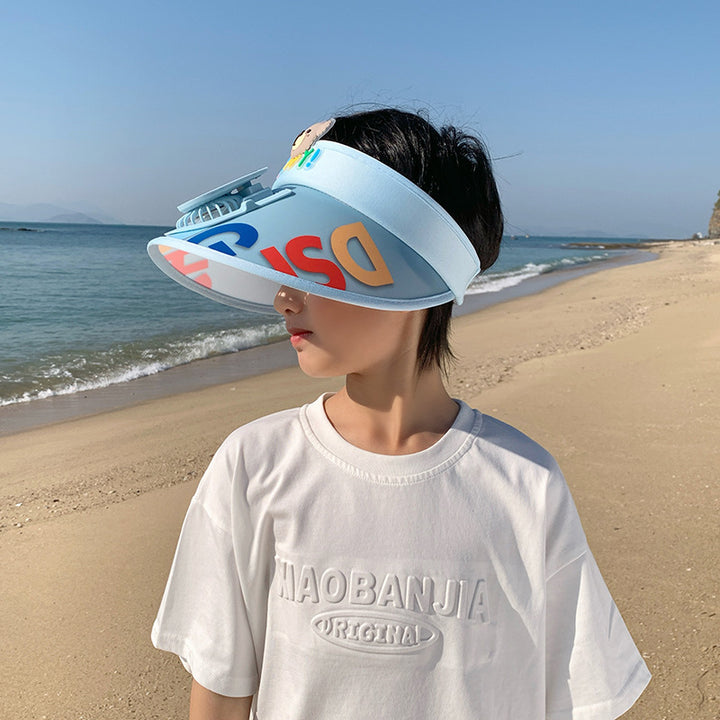 Adjustable children sun visor with integrated mini fan and extra wide brim Stornfield