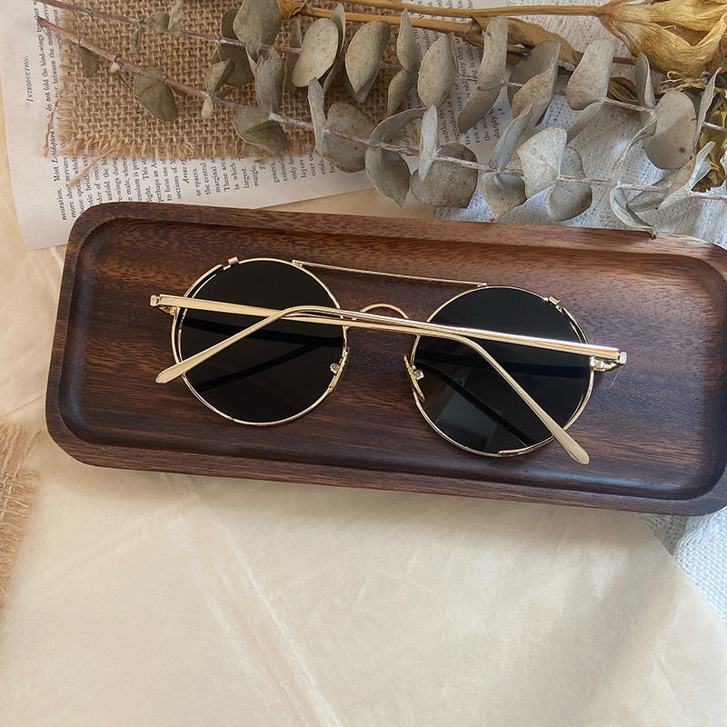 Fashionable Round Sunglasses with Fine Metal Frame Stornfield