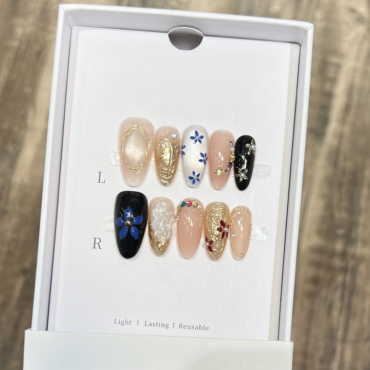 Elegant Floral Press-On Nail Set Stornfield