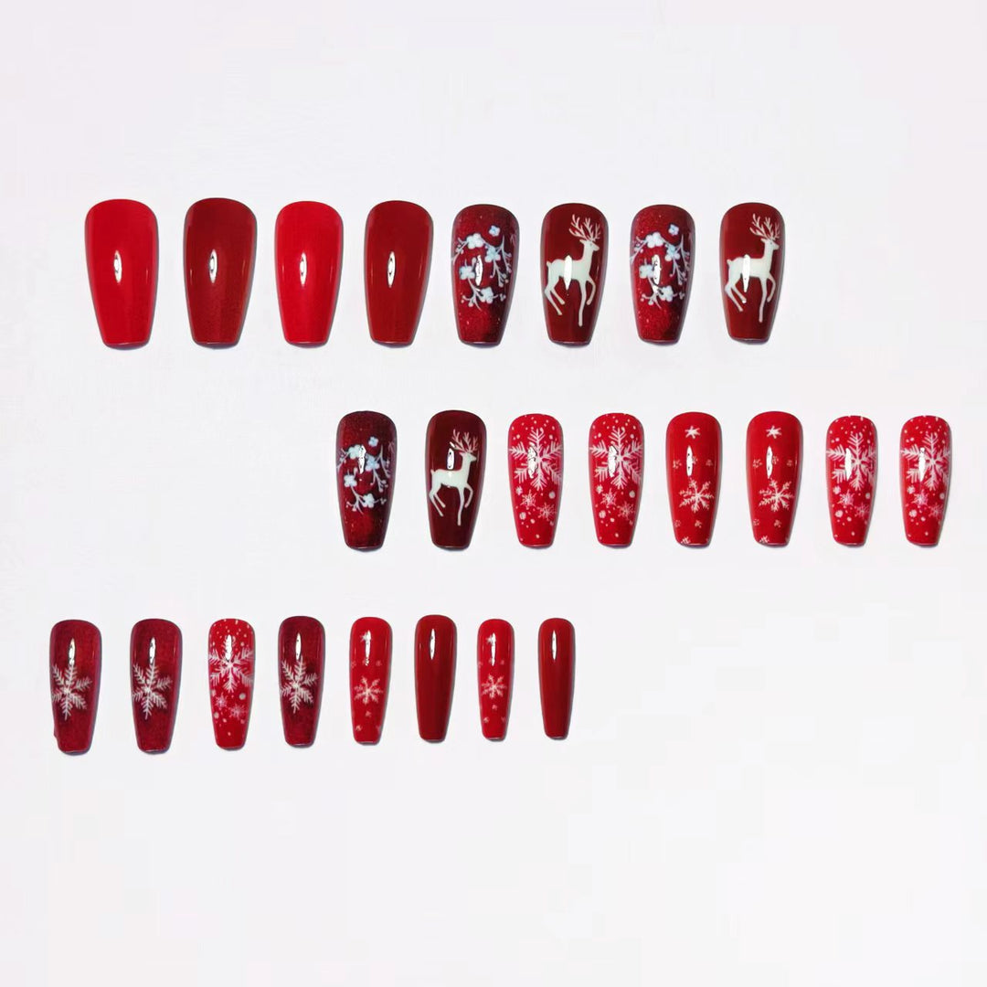 Artificial nails with wintry reindeer design Stornfield
