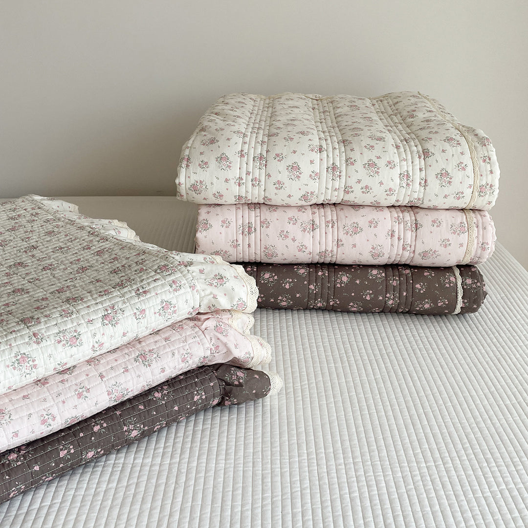 Quilted Floral Ruffled Bedspread and Pillow Sham Set