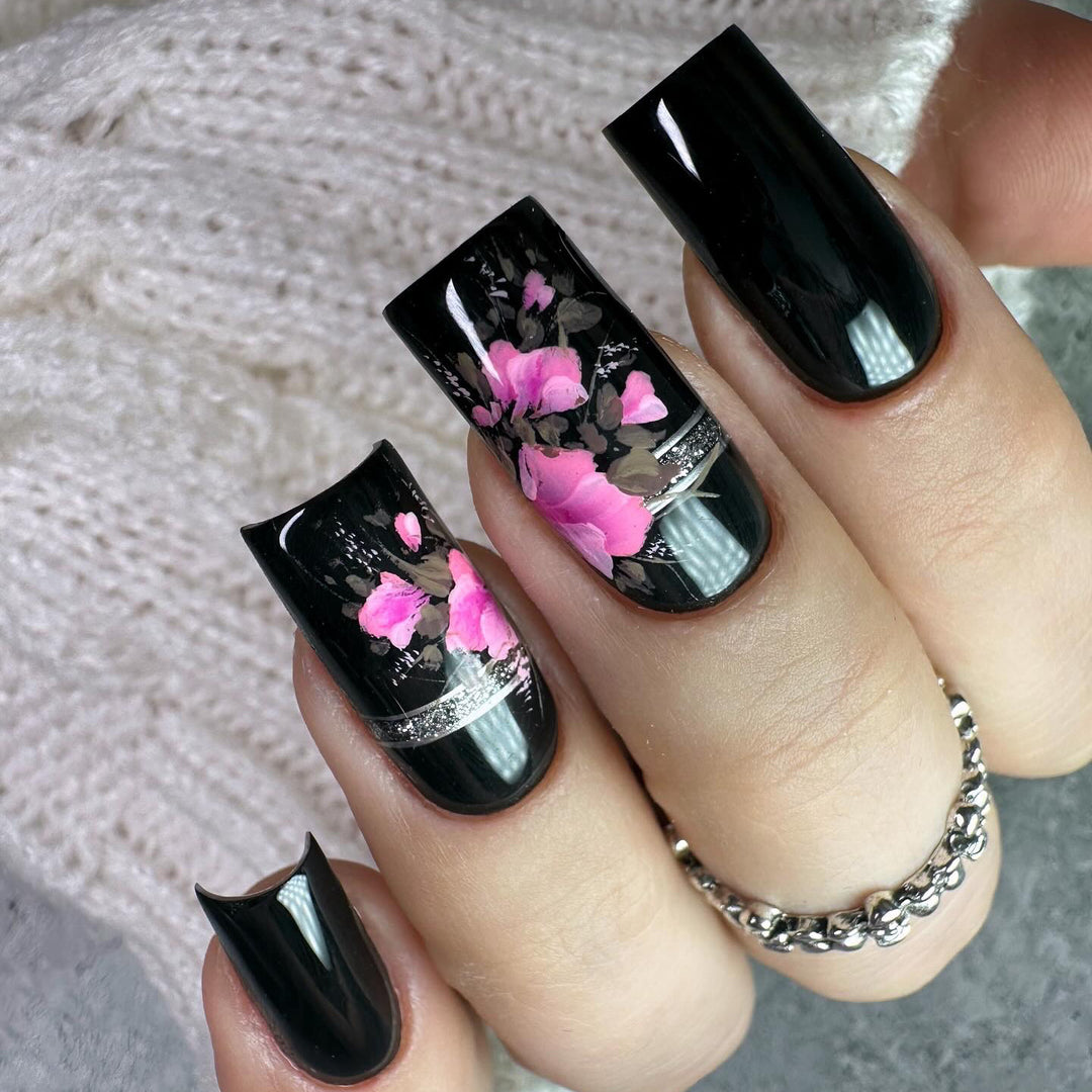 Artificial Nail Set with Elegant Rose Design Stornfield