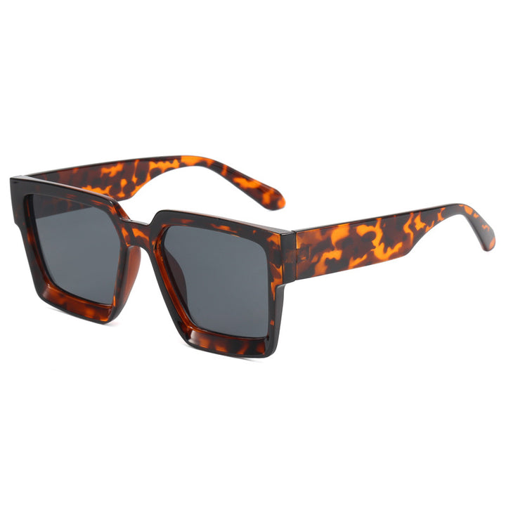 Ladies Oversized Sunglasses with Fashionable Transparent Frame Stornfield