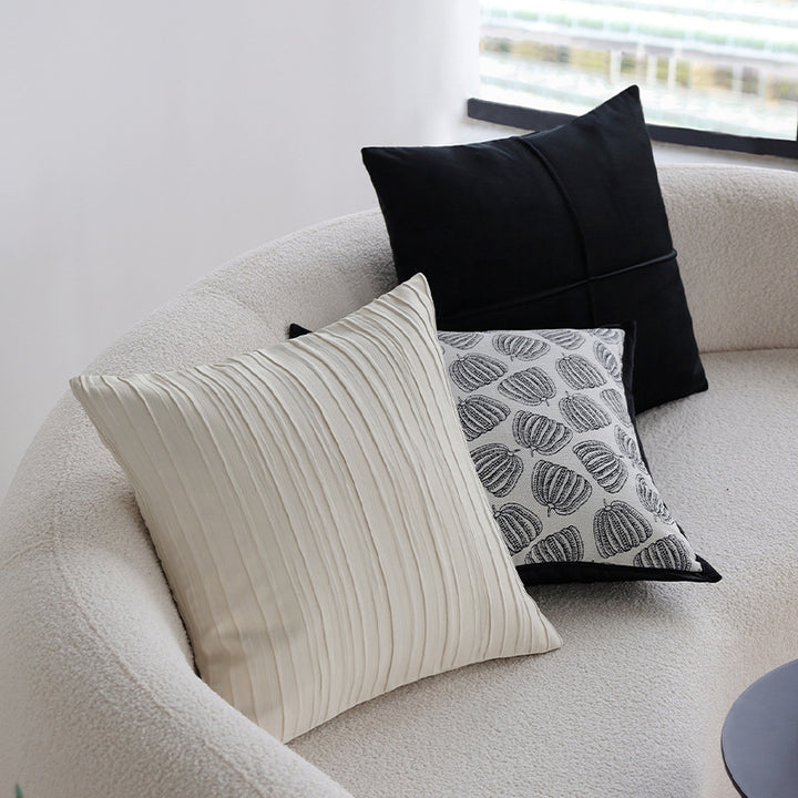 Decorative cushion with artistic pumpkin pattern