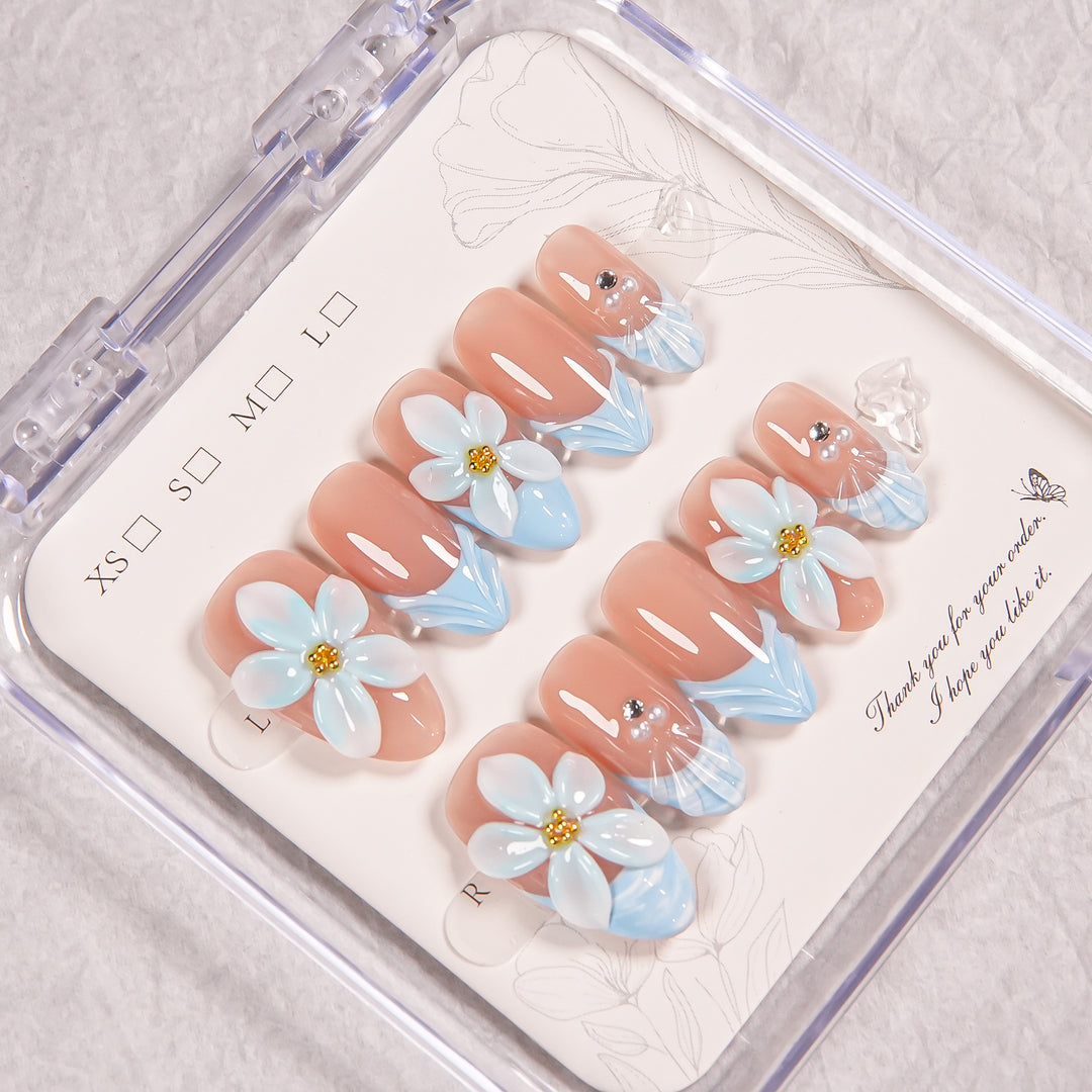 Floral Decorative Press-On Nail Enhancements