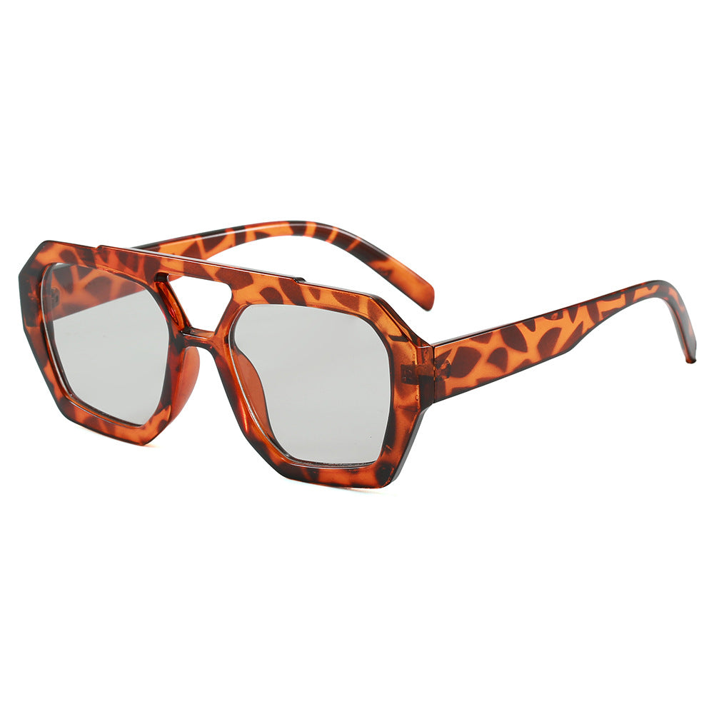 Women's geometric sunglasses in extravagant design Stornfield