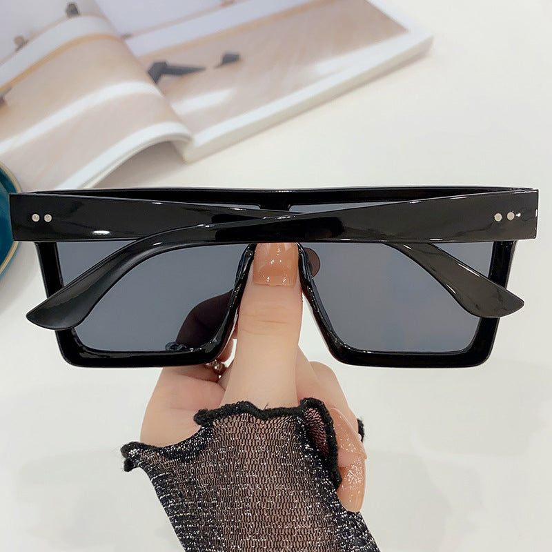 Women's Oversized Sunglasses with Modern Rectangular Frame Stornfield