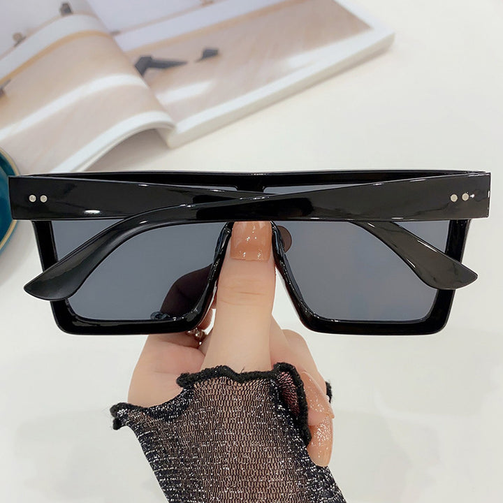 Women's Oversized Sunglasses with Modern Rectangular Frame Stornfield