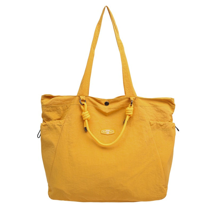 Practical leisure messenger bag with versatile storage options Stornfield