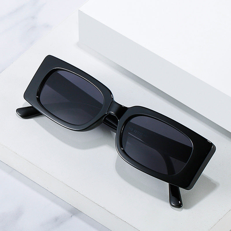 Women's sunglasses in modern retro style Stornfield