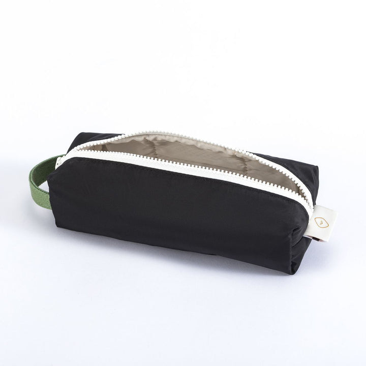 Lightweight Zippered Travel Pouch Stornfield