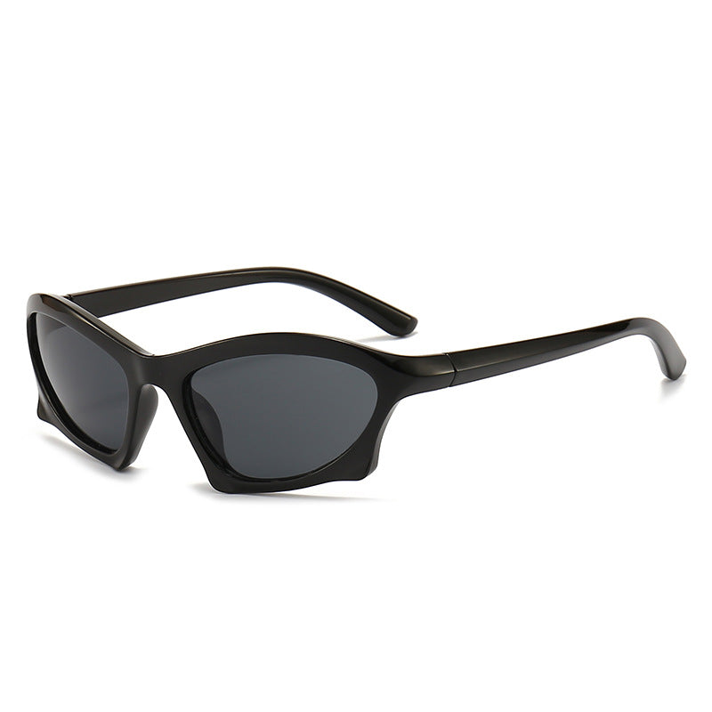 Women's modern and stylish sunglasses with attractive design Stornfield
