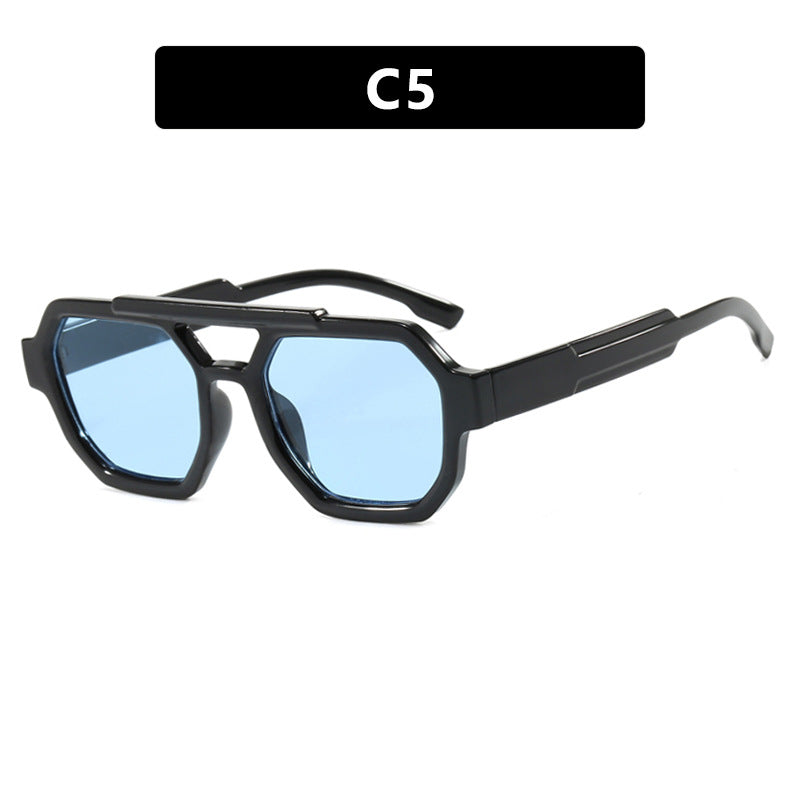 Women's oversized sunglasses in a masculine design Stornfield