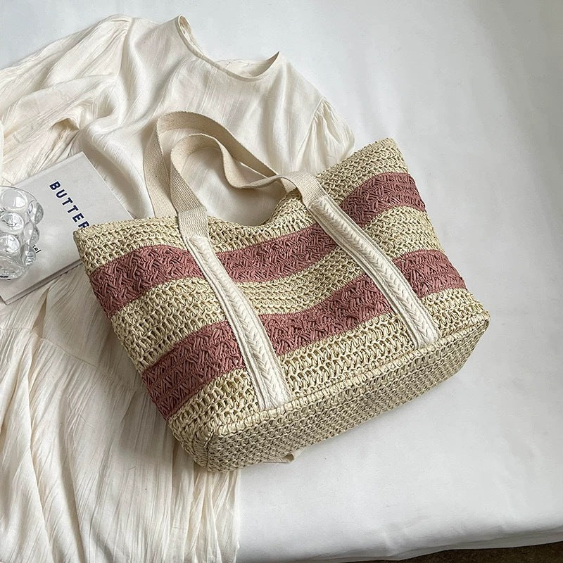 Spacious Handbag Made of Woven Natural Material Stornfield