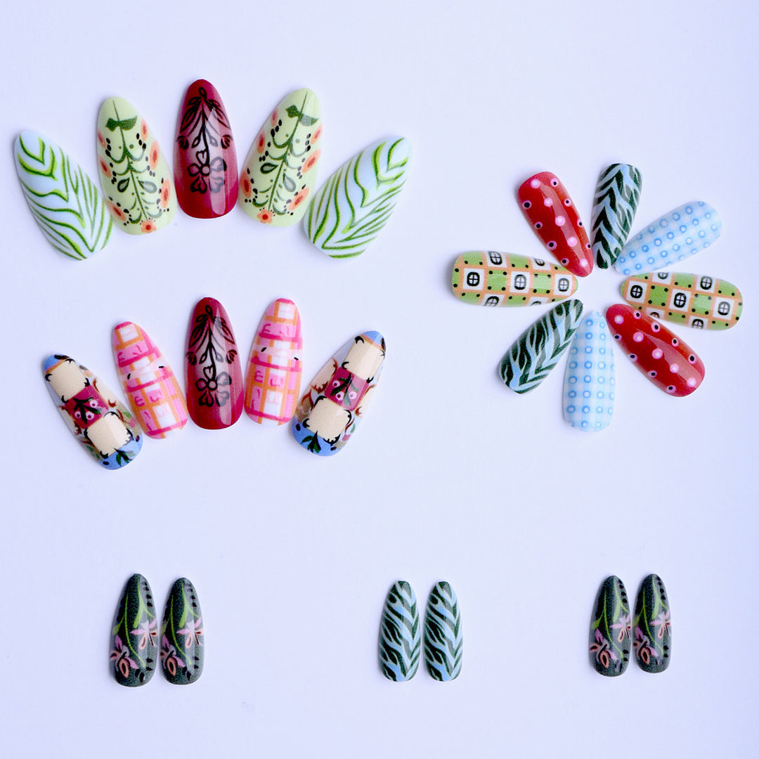 Artificial nails in elegant geometric design Stornfield