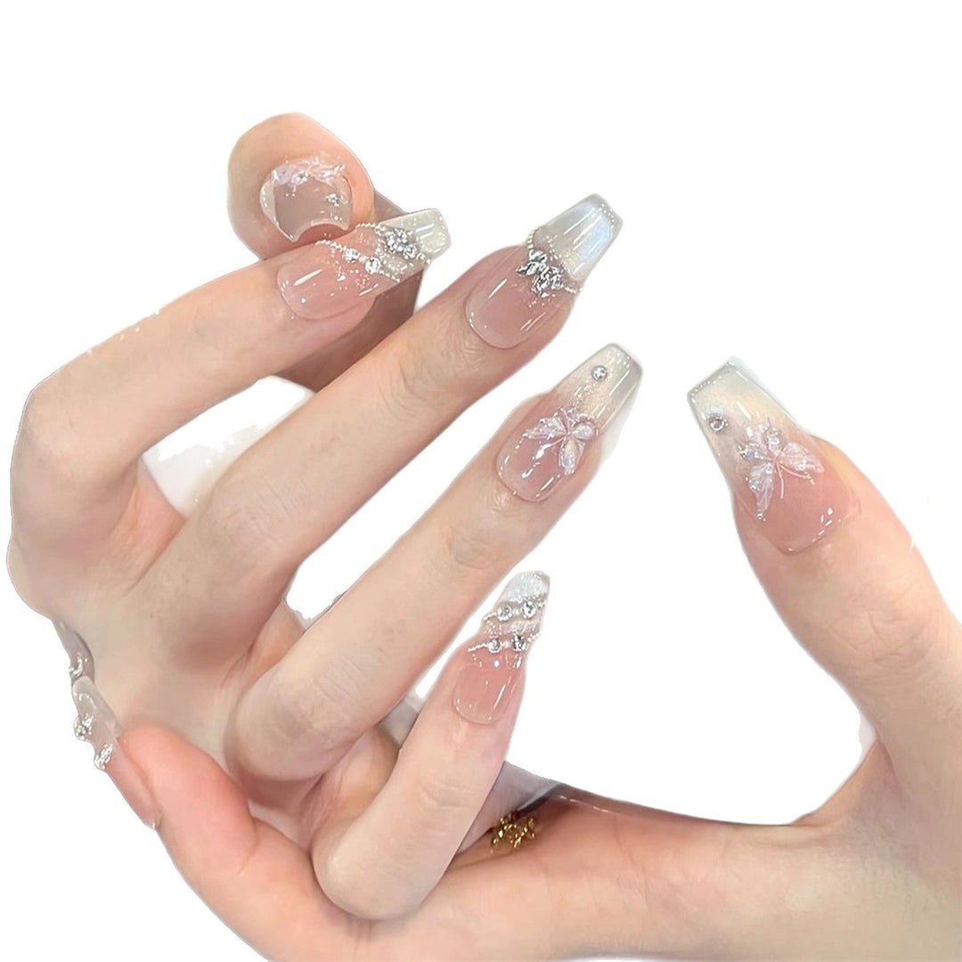 Artistic Press-On Nail Art Set with Decorative Floral and Gemstone Accents Stornfield