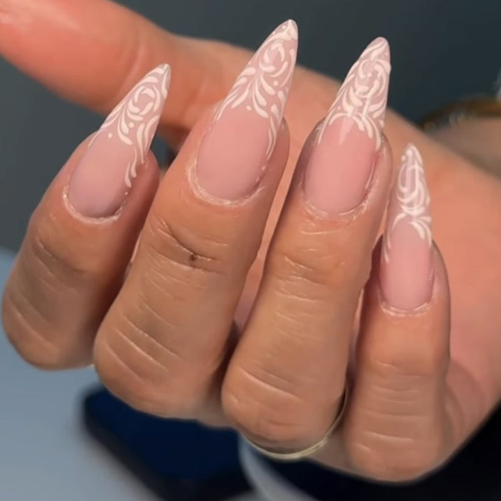 Nail art set with elegant designer patterns Stornfield