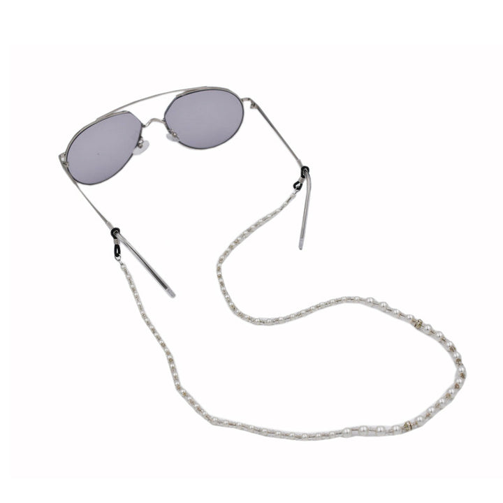 Elegant Pearlescent Eyewear Chain Stornfield