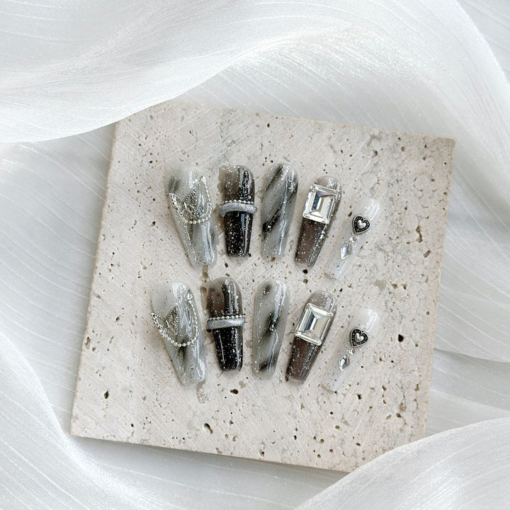 Decorative Press-On Nail Art Set with Gem and Velvet Accents