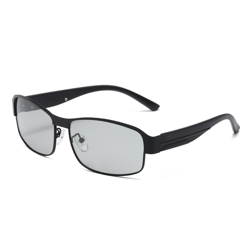 Ladies sporty sunglasses with robust metal frame and polarized lenses Stornfield