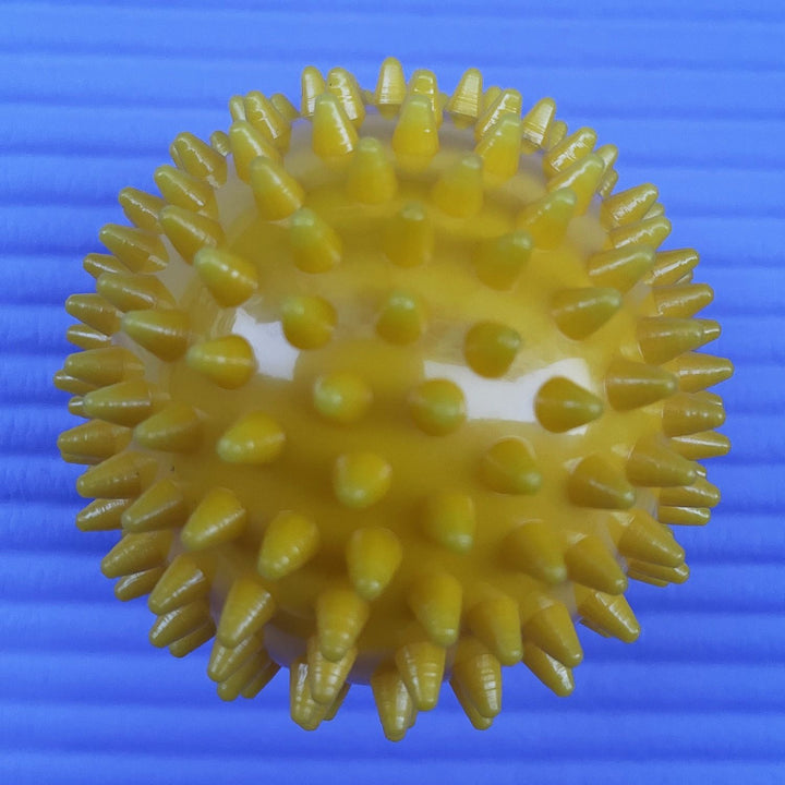 Massage ball with knobs Stornfield