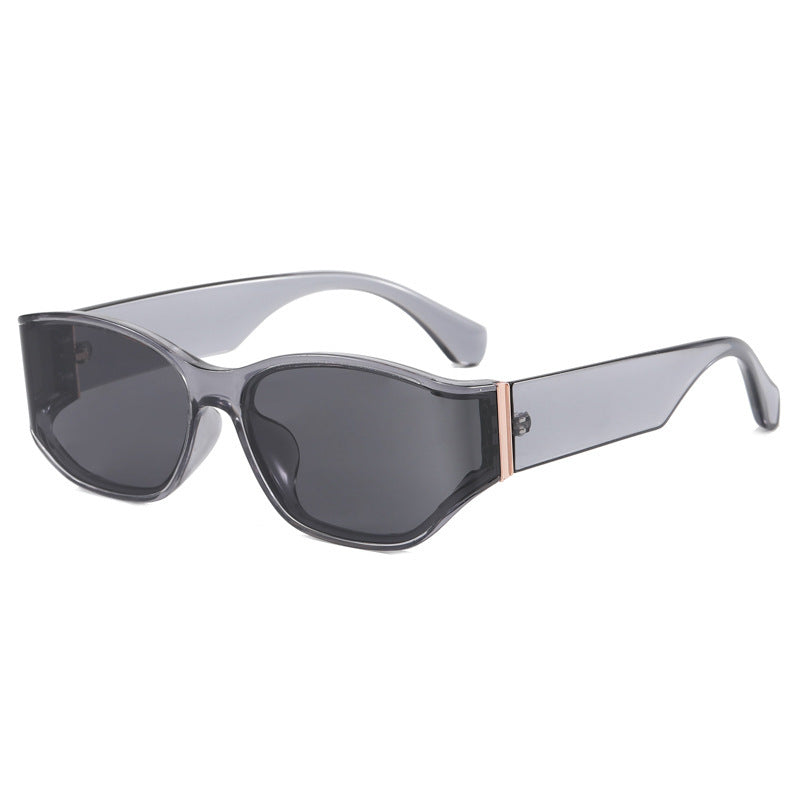 Ladies fashionable sunglasses with striking design Stornfield