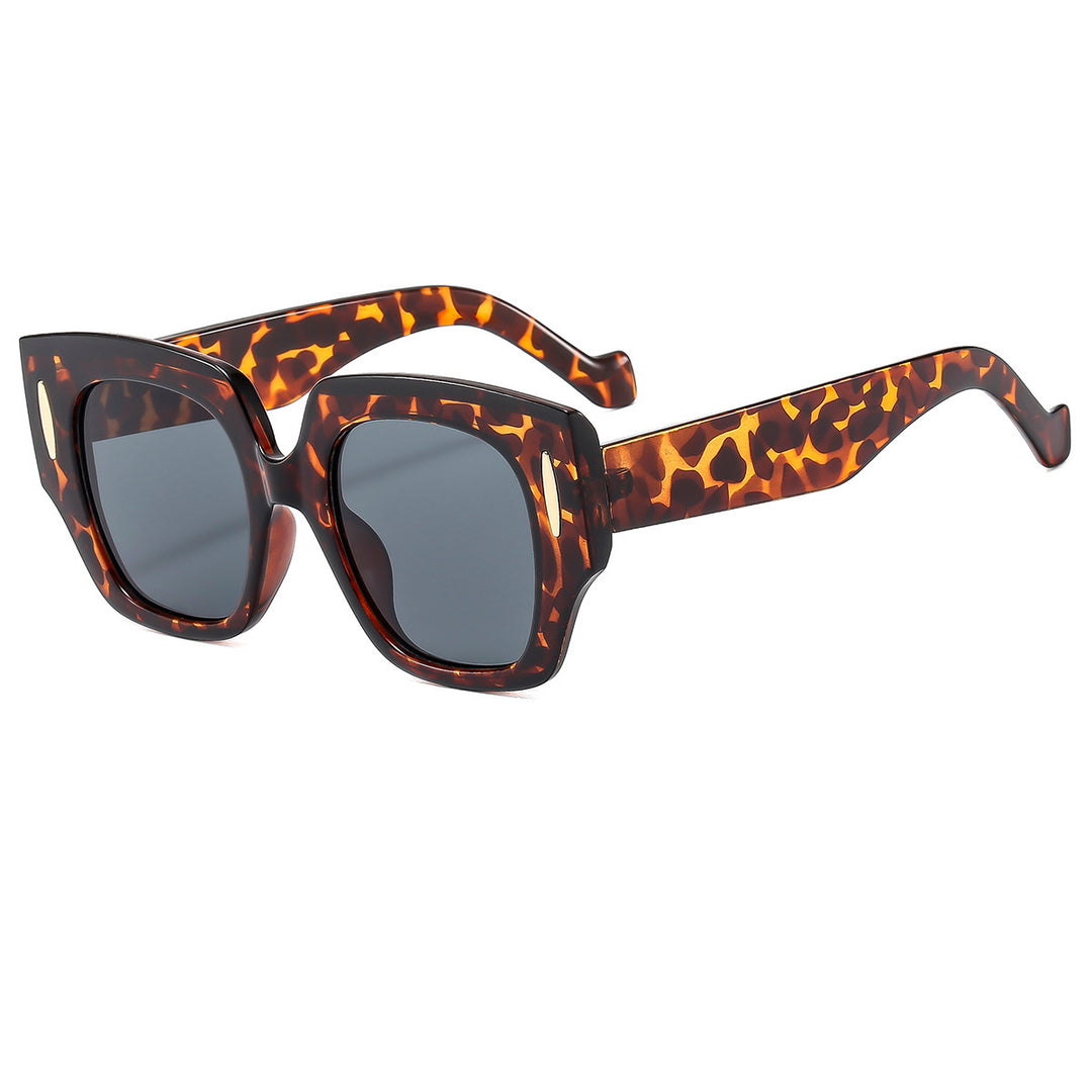 Women's Geometric Oversized Sunglasses with Luxurious Accent Stornfield