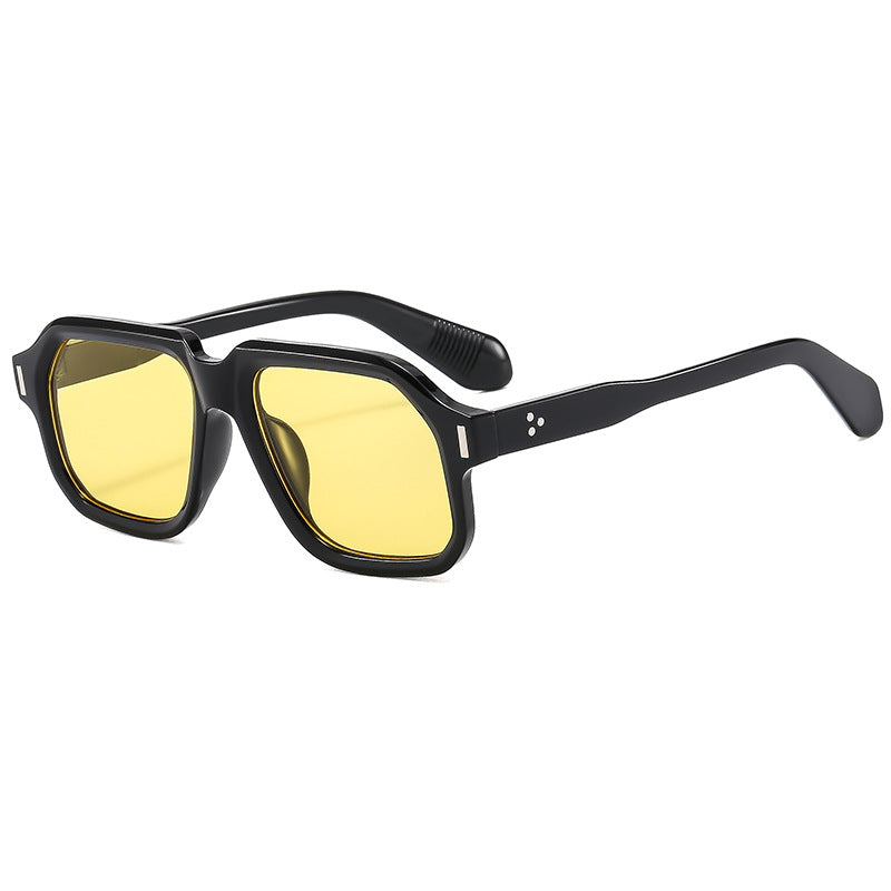 Ladies Elegant and Stylish Sunglasses in Modern Design Stornfield