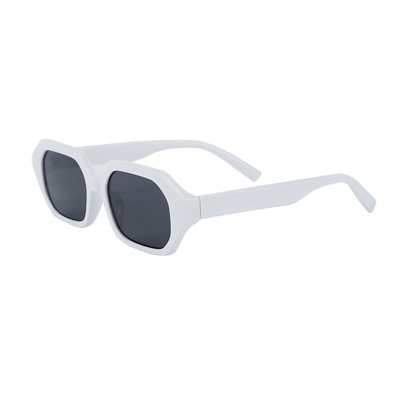 Ladies' striking sunglasses in modern design Stornfield