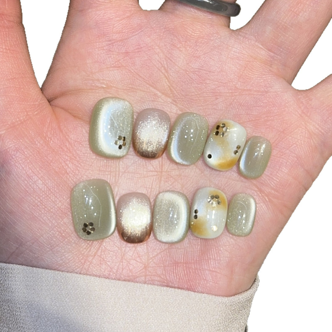 Artificial nails with modern accents Stornfield