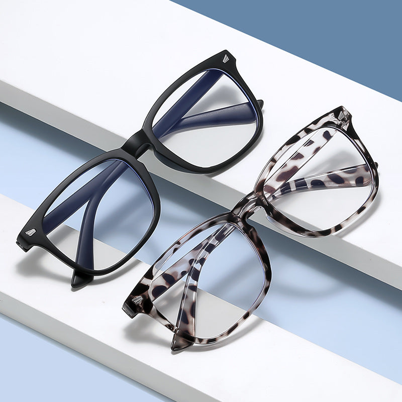 Fashionable Rectangular Glasses Stornfield