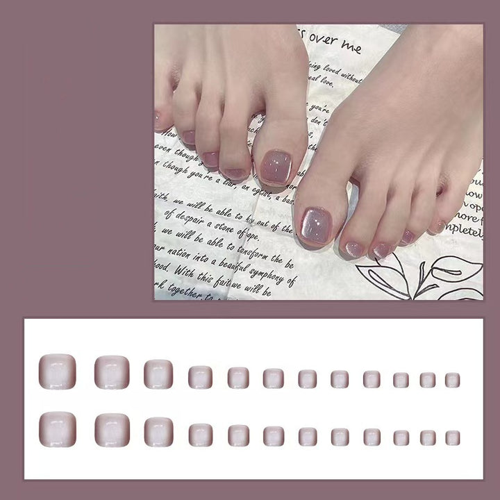 Nail set with elegant artificial nails Stornfield