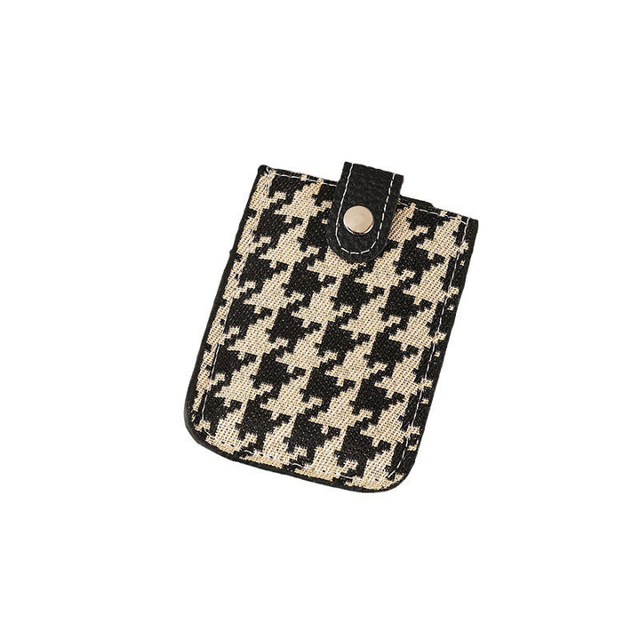 Elegant Textured Cardholder Stornfield