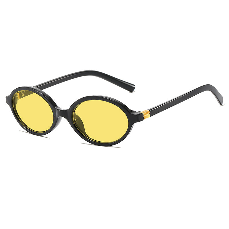 Vintage-Inspired Oval Frame Eyeglasses Stornfield