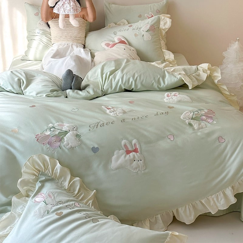 Ruffled Cotton-Linen Duvet Cover Set with Embroidered Bunny Appliqué and Decorative Shams