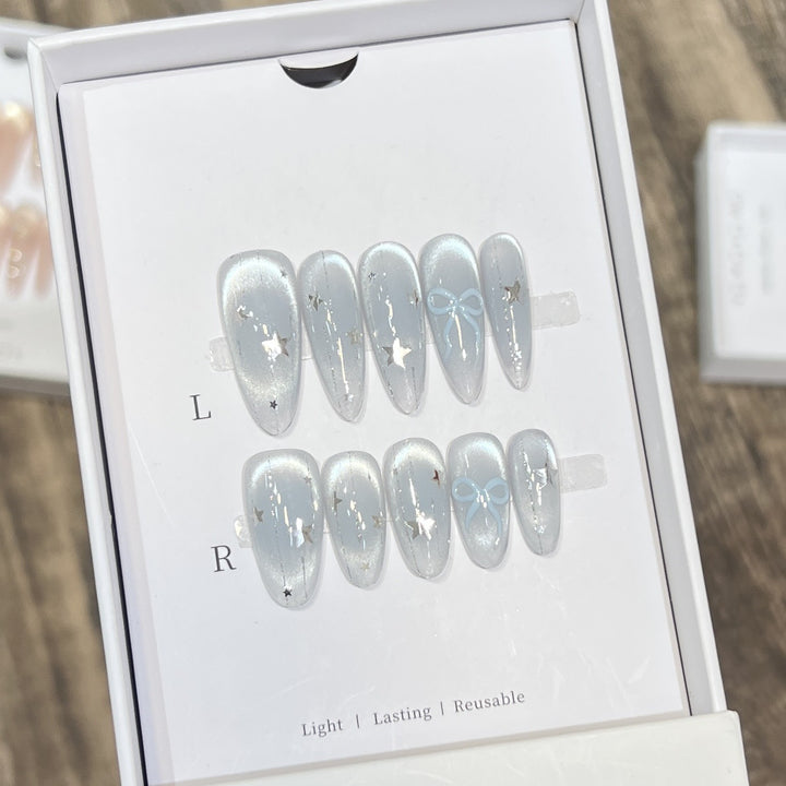 Decorative Star and Bow Press-On Nail Set