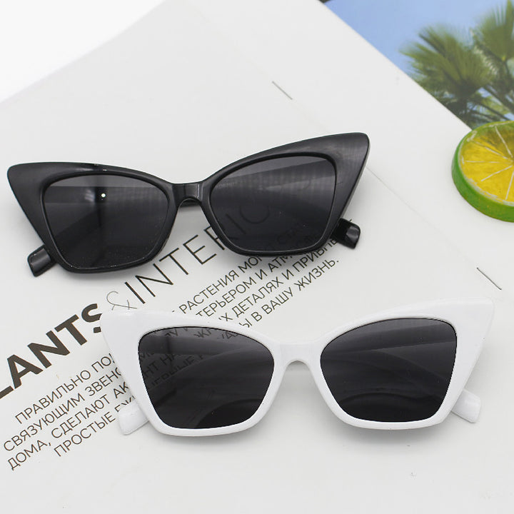 Women's Fashion Cat-Eye Sunglasses with High-Quality Frame Structure Stornfield